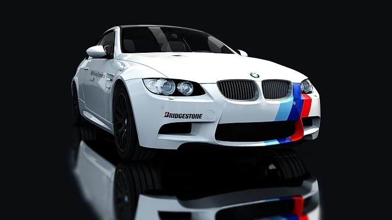 BMW M3 E92 drift – Frontansicht tief