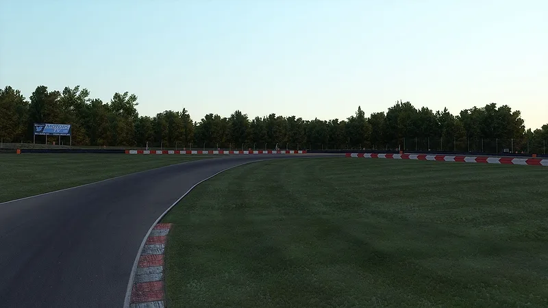 Brands Hatch - Indy – Kurvenansicht 3