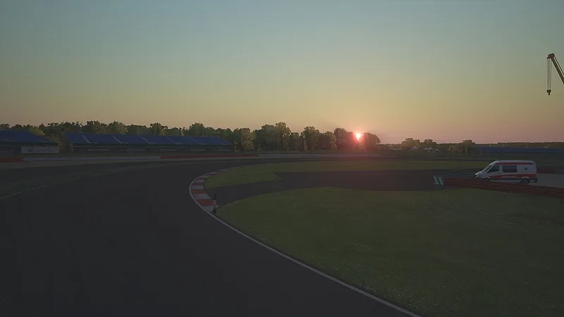 Silverstone - International – Kurvenansicht 2